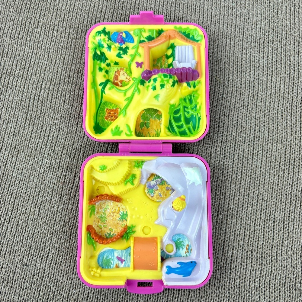 Vintage 1989‎ Polly Pocket's Wildlife Park Zoo World Compact